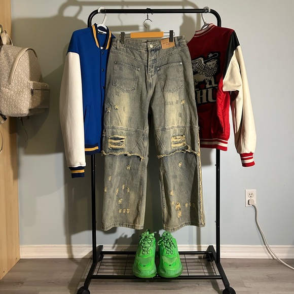 Balenciaga Other - Balenciaga 23SS Distressed Reverse Jeans